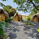 Samui Circus Studio & Ville - Dome Bungalow 3